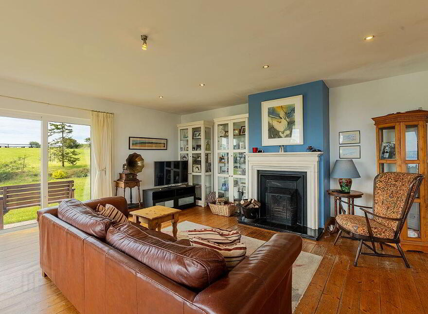 Long Acre, Dysert, Ardmore, P36W279