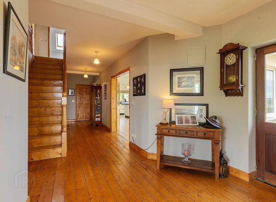 Long Acre, Dysert, Ardmore, P36W279