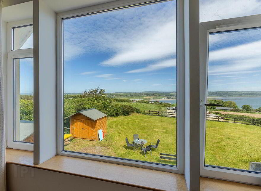 Long Acre, Dysert, Ardmore, P36W279