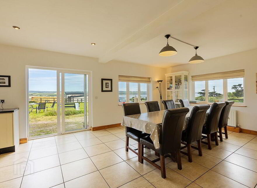 Long Acre, Dysert, Ardmore, P36W279