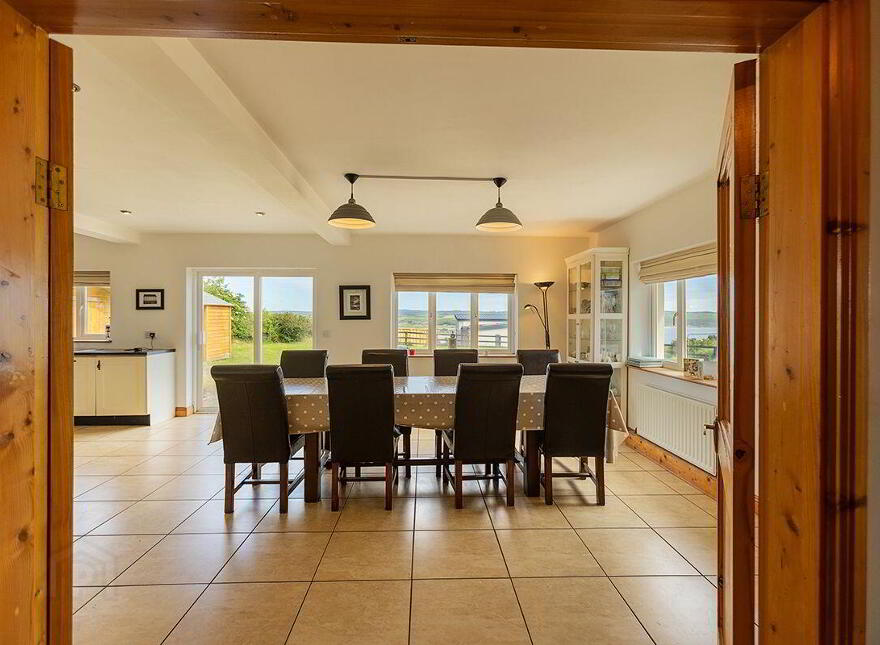 Long Acre, Dysert, Ardmore, P36W279