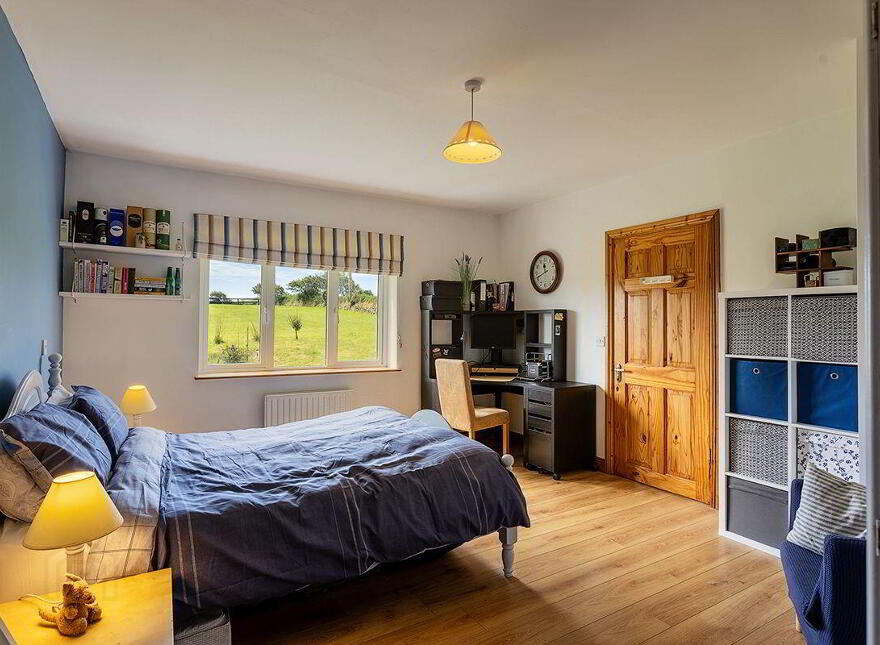 Long Acre, Dysert, Ardmore, P36W279