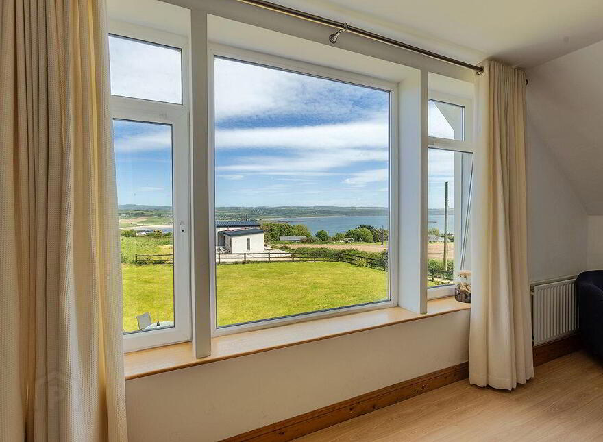 Long Acre, Dysert, Ardmore, P36W279