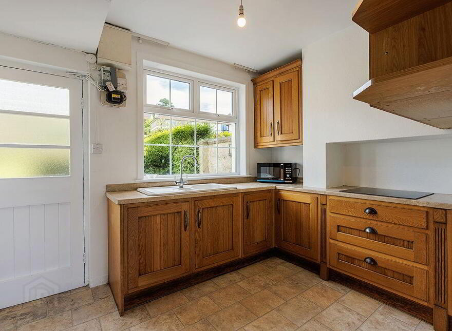 Little Haven, 9 Seafield Estate, Youghal, P36WC99