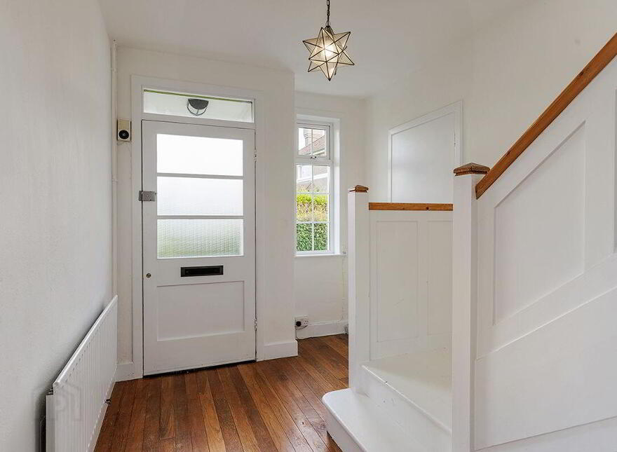 Little Haven, 9 Seafield Estate, Youghal, P36WC99