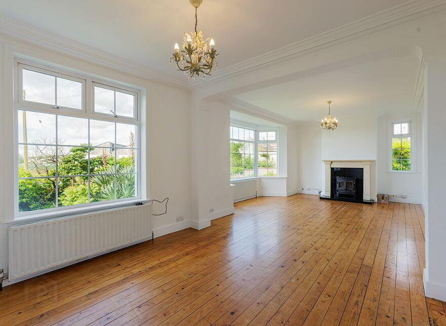 Little Haven, 9 Seafield Estate, Youghal, P36WC99