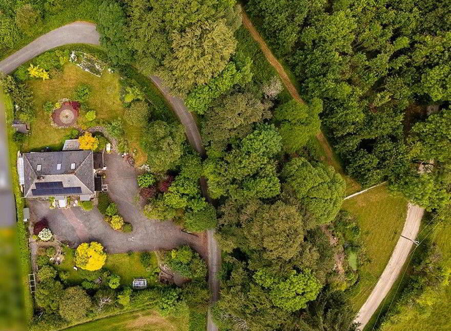 Glenribbeen Eco Lodge, Lismore, P51ND92