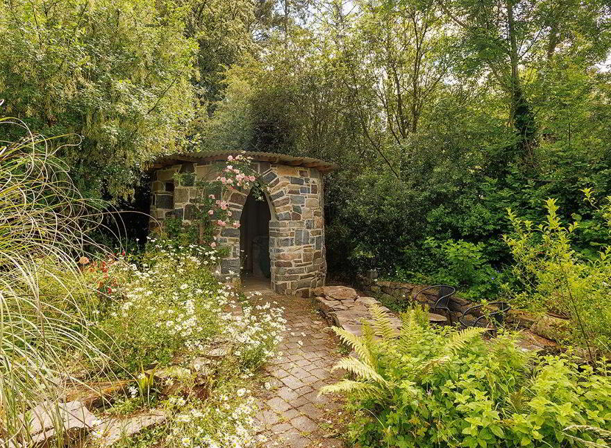 Glenribbeen Eco Lodge, Lismore, P51ND92