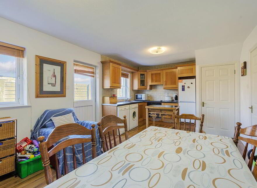 4 Dubh Carrig, Ardmore, P36E228