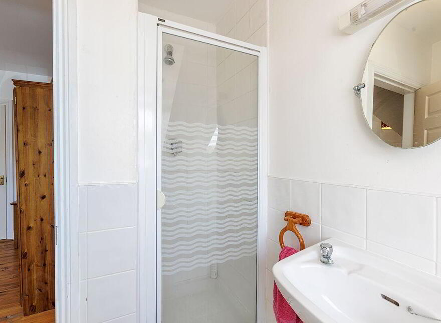 4 Dubh Carrig, Ardmore, P36E228