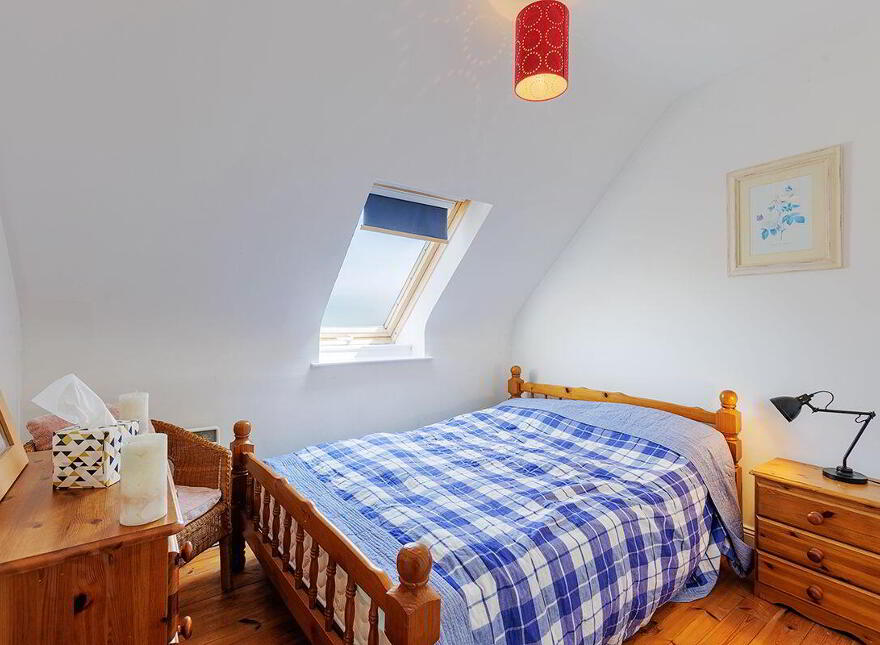 4 Dubh Carrig, Ardmore, P36E228