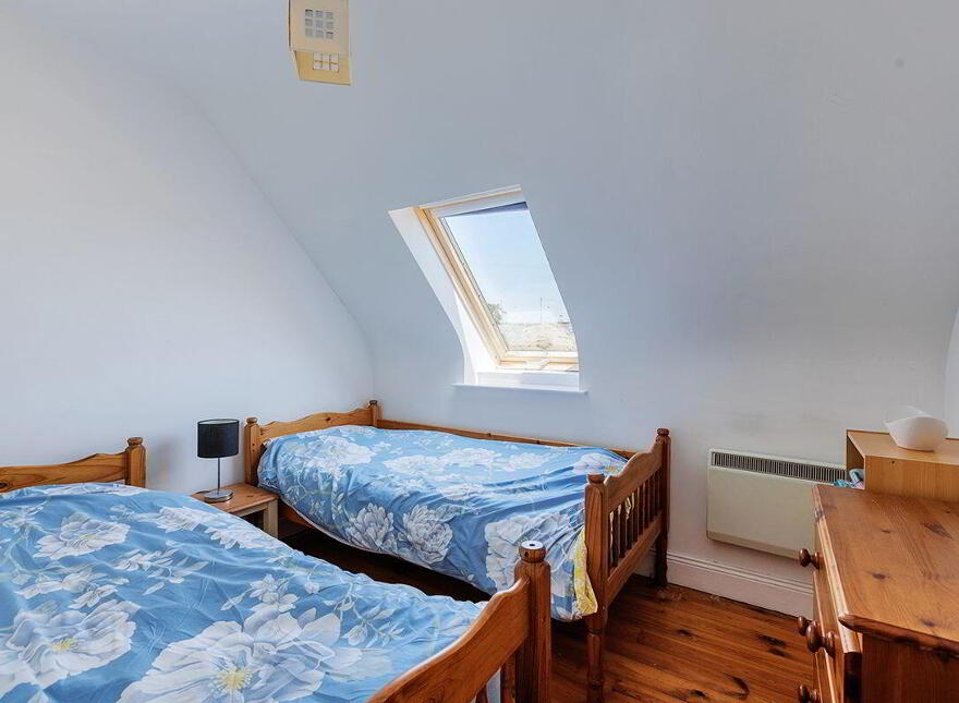 4 Dubh Carrig, Ardmore, P36E228