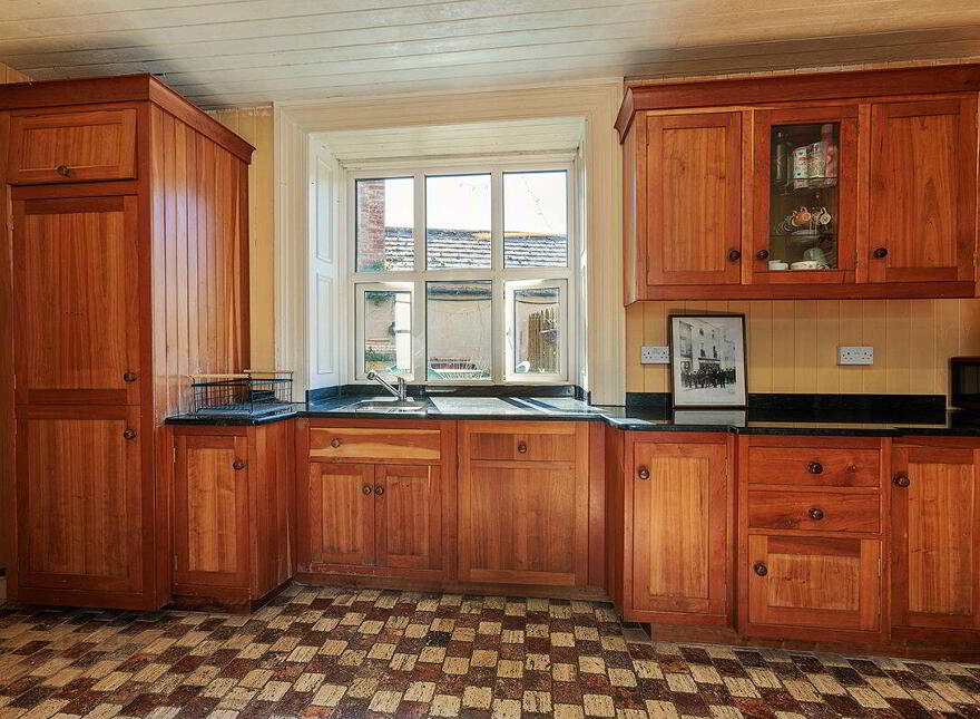 Frank's Fryer, Main Street, Lismore, P51RK35