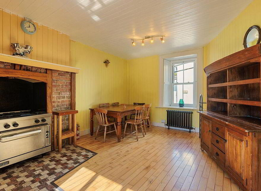 Frank's Fryer, Main Street, Lismore, P51RK35