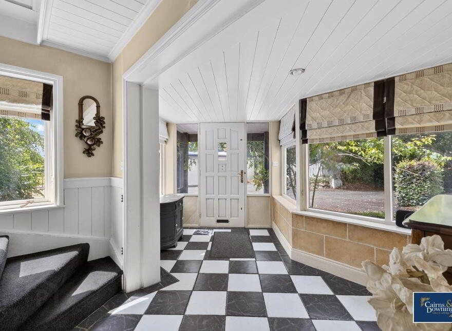 201 Lurgan Road, Dromore, BT25 1HL