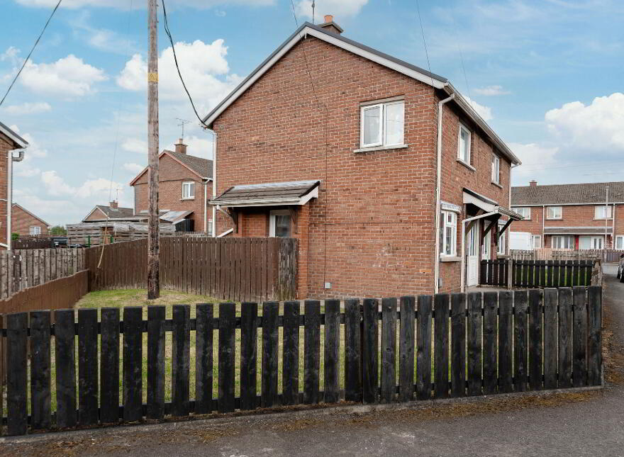 2 Windmill Court, Dungannon, BT71 7DB