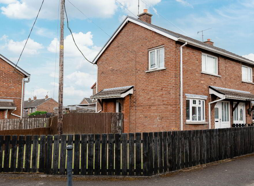 2 Windmill Court, Dungannon, BT71 7DB