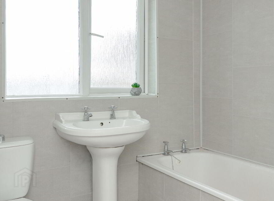 2 Windmill Court, Dungannon, BT71 7DB