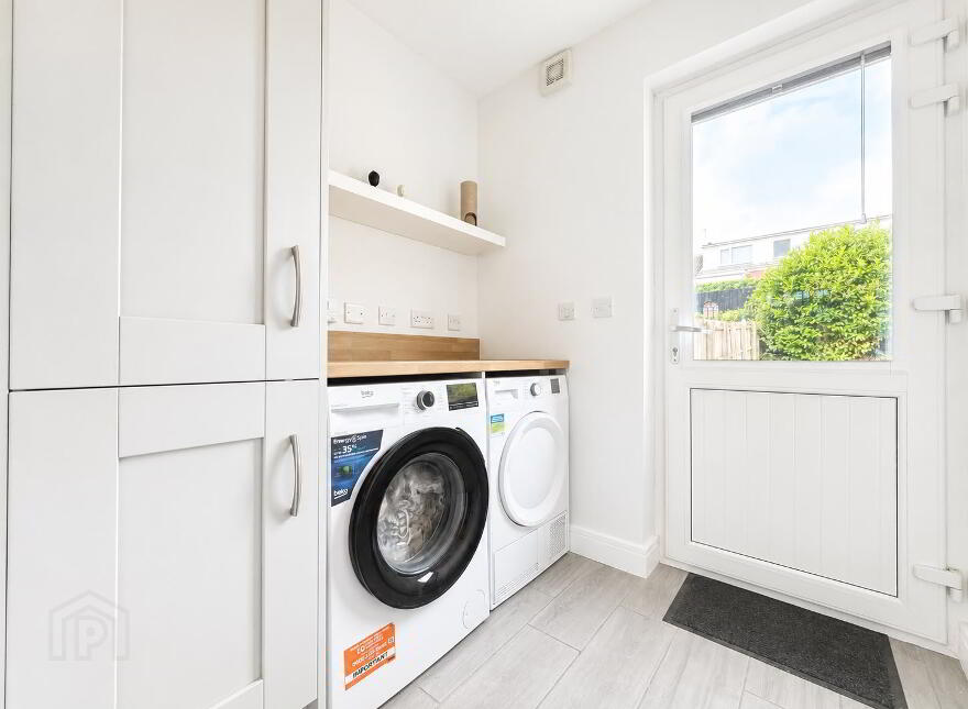 6 Marlborough Manor, Carrickfergus, BT38 7FA