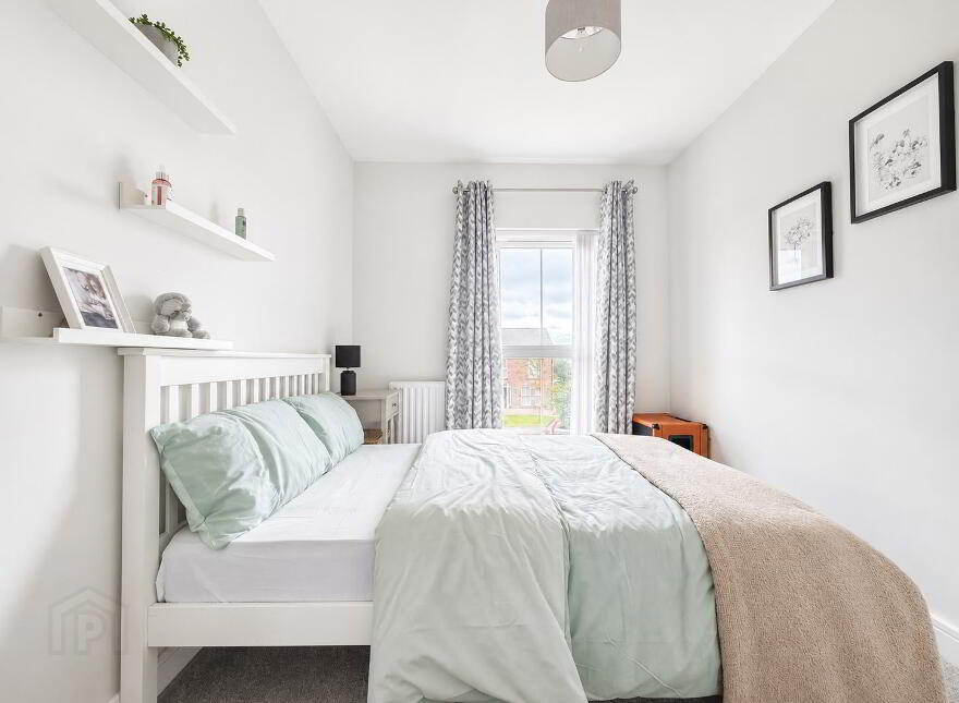 6 Marlborough Manor, Carrickfergus, BT38 7FA
