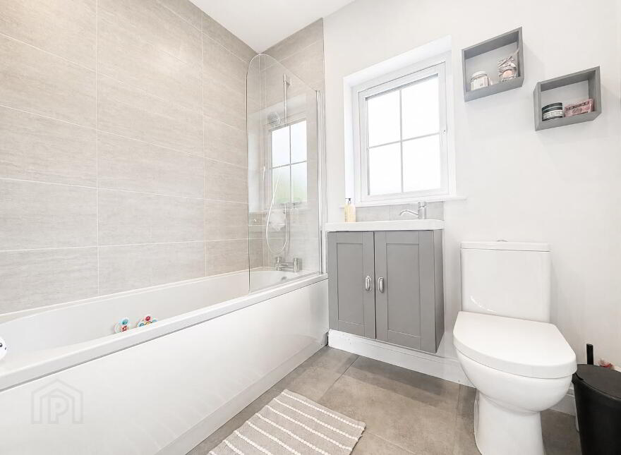 6 Marlborough Manor, Carrickfergus, BT38 7FA