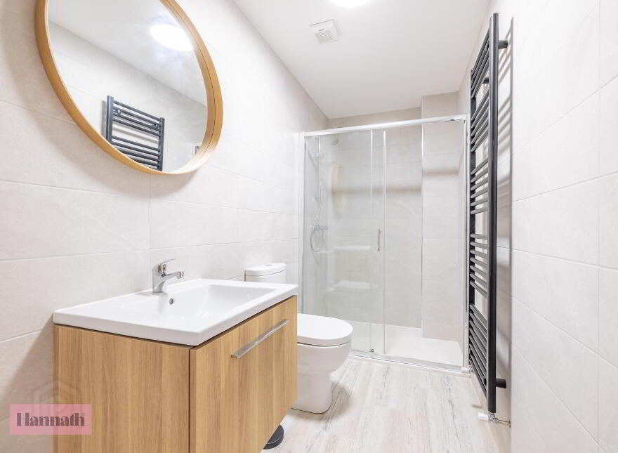 Room 1, 90 Hill Street, Lurgan, BT66 6BQ