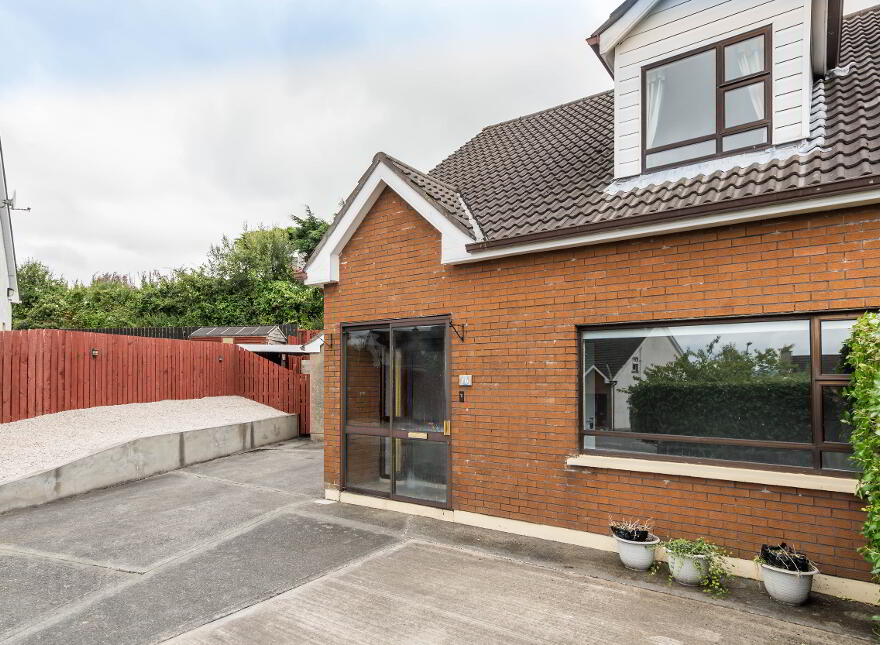 16 Millfield Heights, Buncrana, F93R2VA