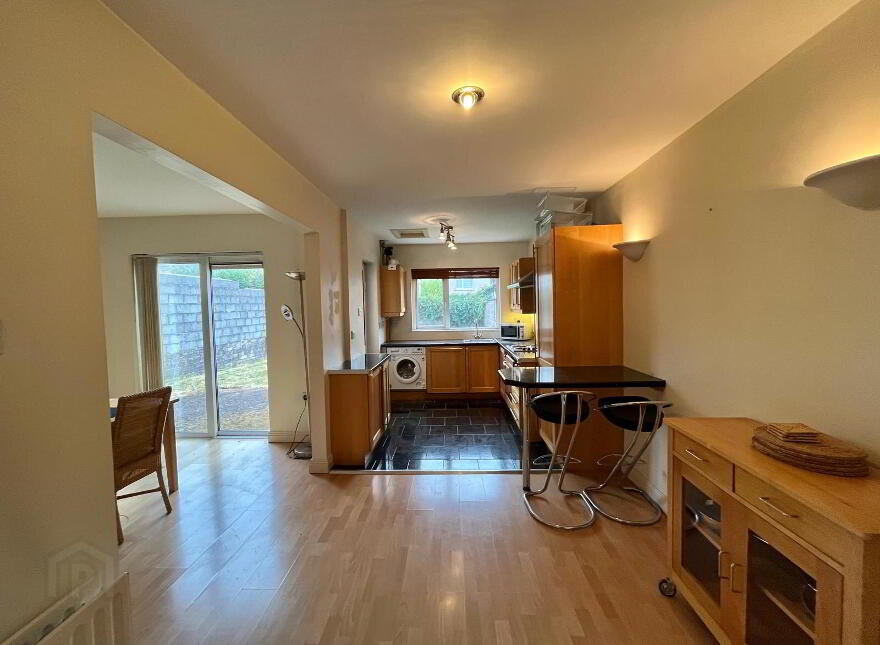 39 Gate Lodge, Castle Road, Blackrock, T12W8PE