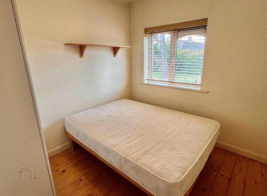 39 Gate Lodge, Castle Road, Blackrock, T12W8PE