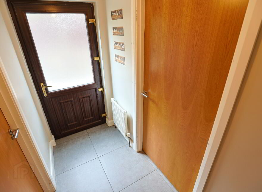 32 Shandon Park, Newry, BT34 1QD