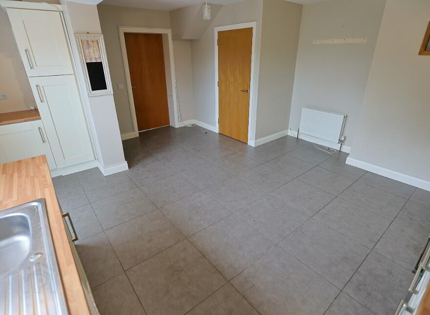 32 Shandon Park, Newry, BT34 1QD