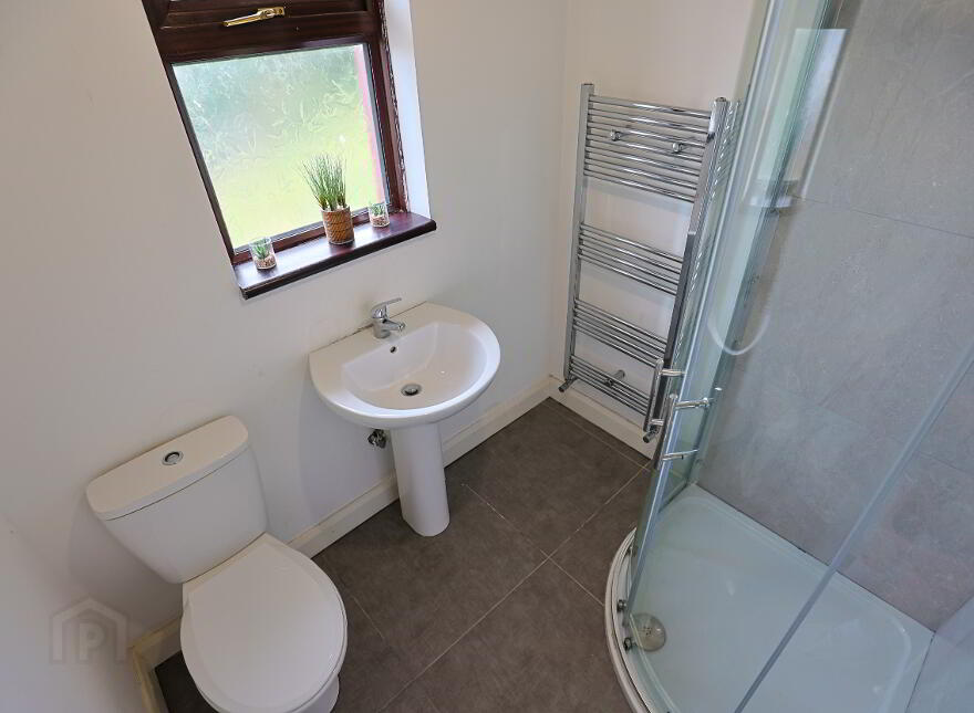 32 Shandon Park, Newry, BT34 1QD