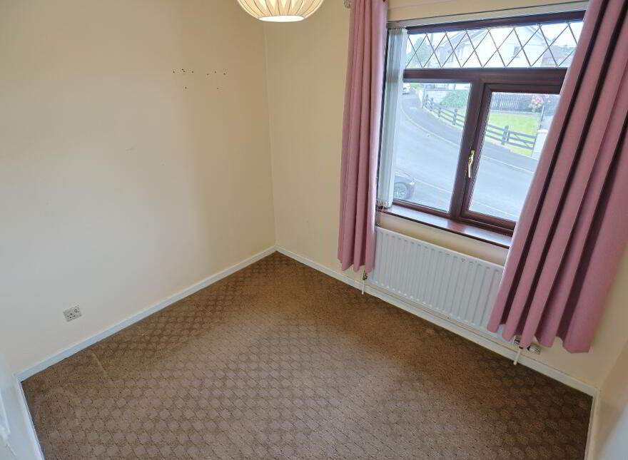 32 Shandon Park, Newry, BT34 1QD