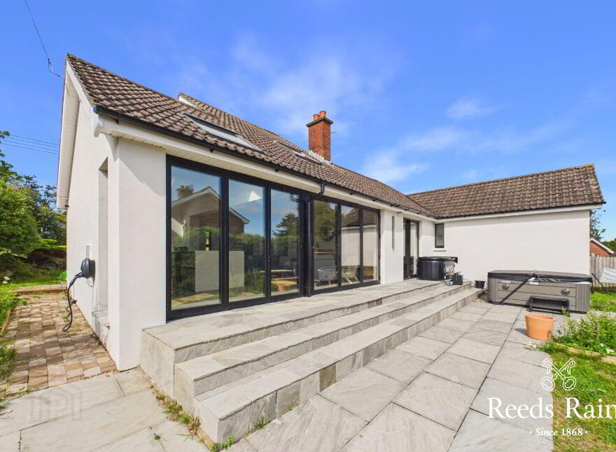 19 Princess Park, Whitehead, Carrickfergus, BT38 9QY