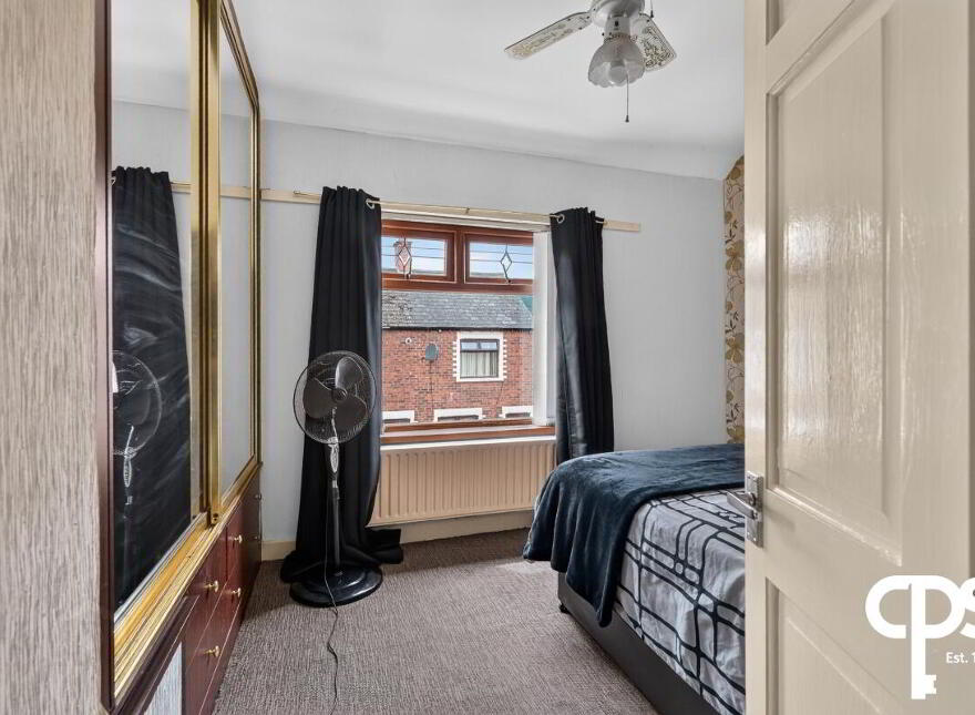 87 Iris Drive, Belfast, BT12 7BL