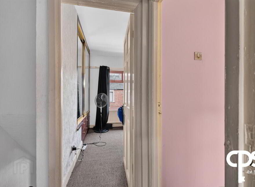 87 Iris Drive, Belfast, BT12 7BL