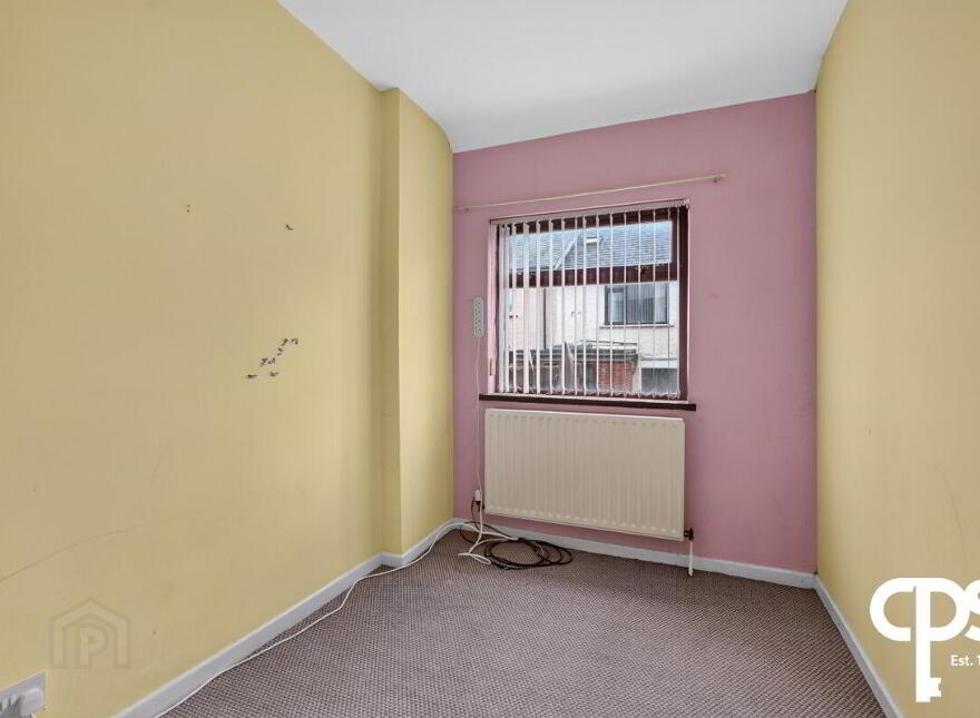 87 Iris Drive, Belfast, BT12 7BL