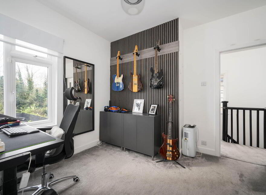 48 Upper Lisburn Road, Belfast, BT10 0AB