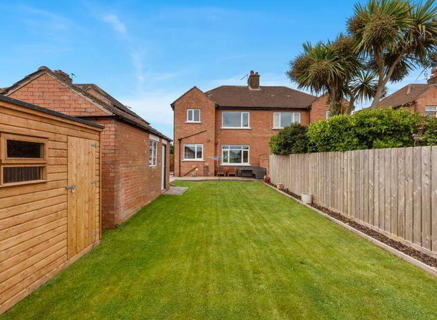 9 Springhill Road, Bangor, BT20 3NS