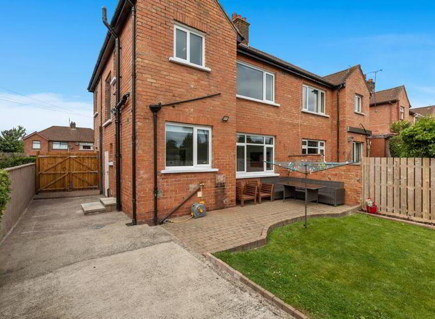 9 Springhill Road, Bangor, BT20 3NS