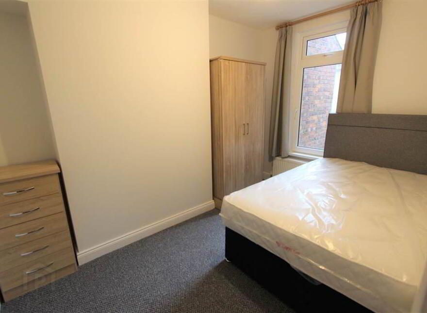 39 Rathdrum Street, Off Lisburn Road, Belfast, BT9 7GB