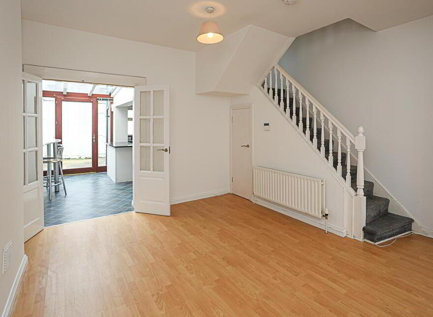 69 Downshire Road, Holywood, BT18 9LX