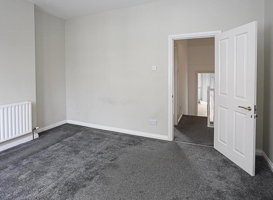 69 Downshire Road, Holywood, BT18 9LX