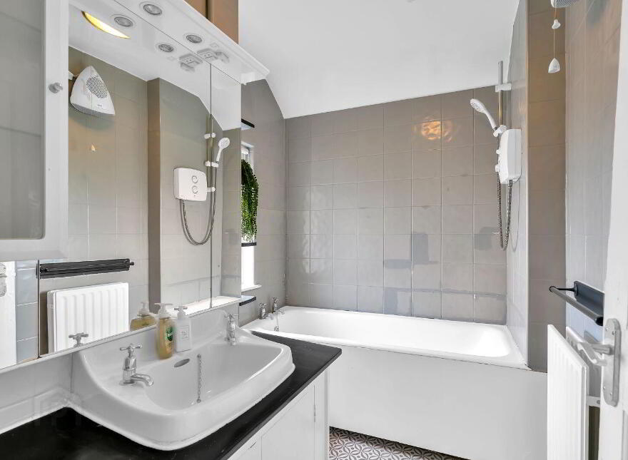 Finn View, Oldcourt, Manor Kilbride, Blessington, W91X2N6
