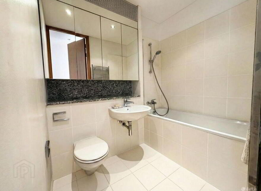 Apartment 30 Riverstown House IFSC, Ifsc, D01YC44