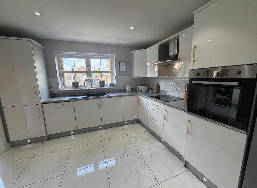 46 Bracken Hill, Strabane, BT82 8FH