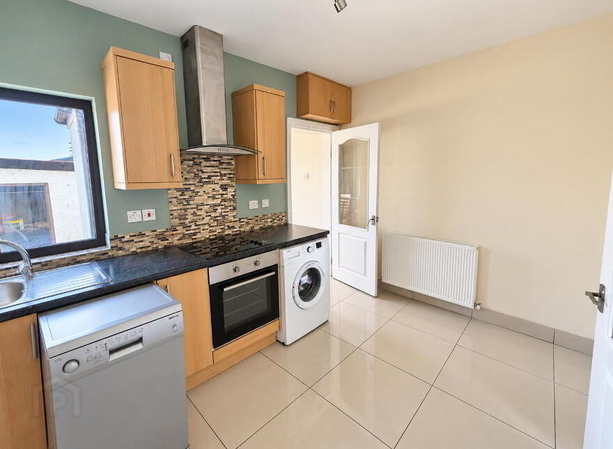 201 Moira Road, Lisburn, BT28 2SN
