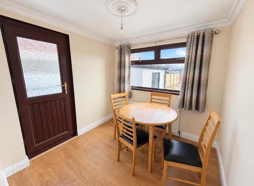 201 Moira Road, Lisburn, BT28 2SN