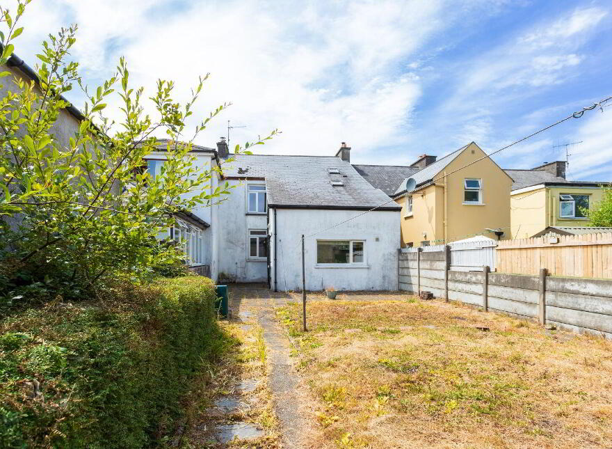 5 Bellview Place, Townsend Street, Skibbereen, P81HW99