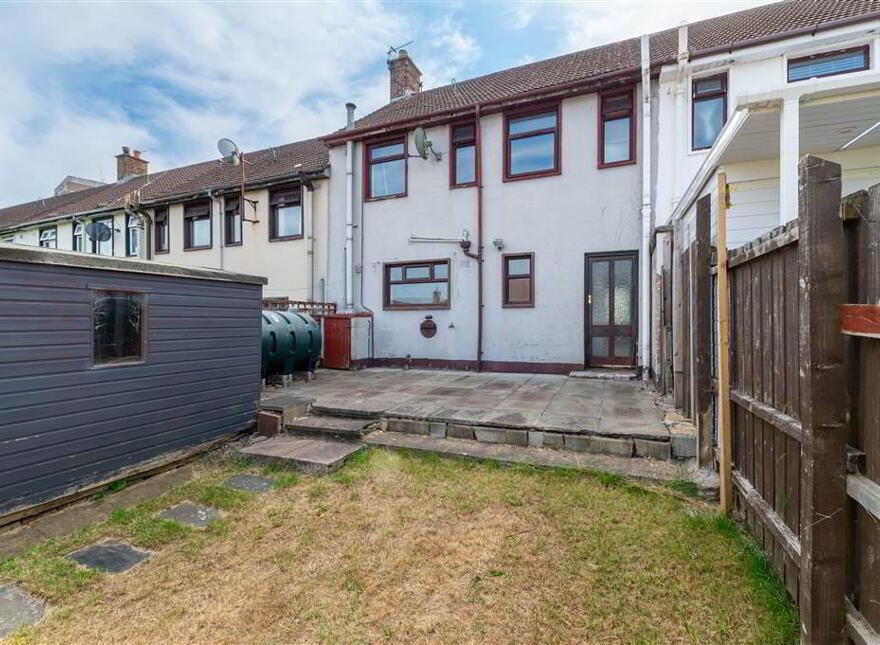 6 Benmore Drive, Finaghy, Belfast, BT10 0DQ